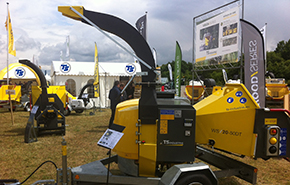 Demopark 2015 lomb �s �gapr�t�, �gapr�t�, �gapr�t�k, mobil apr�t�, �gap�rt�, Saelen, Zofield, fa, komposzt�l�s, komposzt�l�, parkrendez�s, parkfentart�s
